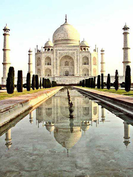 disabled travel wheelchair_taj_mahal_water